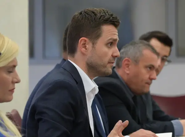 Муцунски: ЕУ останува централната оска на нашата надворешна политика