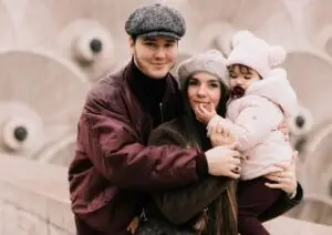 ​​ФОТО | Алекса Балашевиќ покажа како ќерка му ужива на мотор вреден 23.000 евра