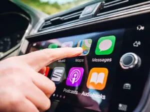 Објавена е WhatsApp апликацијата за Apple CarPlay