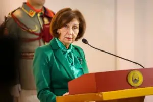 Сиљановска-Давкова: Она што го прави НАТО со стандардите да го прави ЕУ со Копенхашките критериуми, тие треба да важат за сите