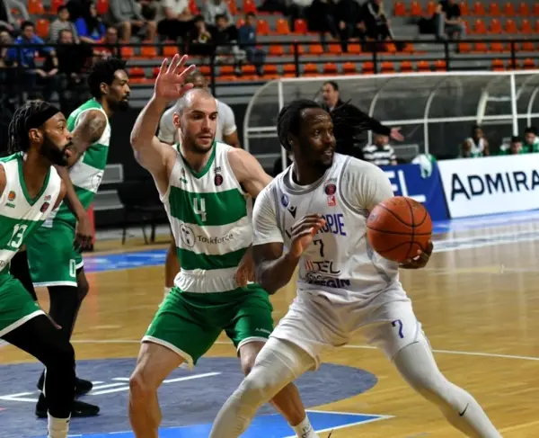 Како Пелистер го замолкна „Јане Сандански“