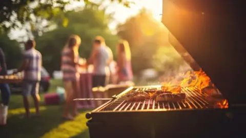 Доаѓа 1 мај: Еве зошто не треба скарата да ја подмачкувате со зејтин