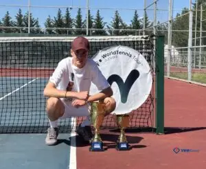 Македонскиот тенисер Кристијан Јанев победник на јуниорскиот турнир во Скадар