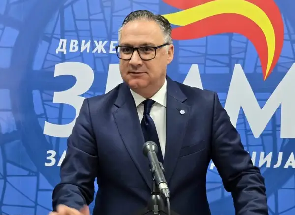 ЗНАМ ЗА РАСКОЛОТ ВО СДСМ: Едно зборува Филипче за напуштање на Собранието, а друго Спасовски само неколку часа потоа