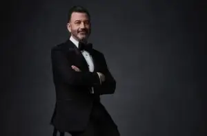 ФОТО | Џими Кимел ги отфрли критиките од Белата куќа откако на шега рече дека Меланија „сјае како вдовица“