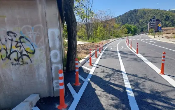 БИТОЛЧАНИ НА НОВАТА УЛИЦА КАЈ СТАРАТА КАСАРНА Ѝ ДАДОА ИМЕ „УЛИЦАТА ТРАНСФОРМАТОРО“