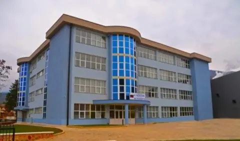 Во гимназијата во Дебар 111, во Центар Жупа 23 матуранти