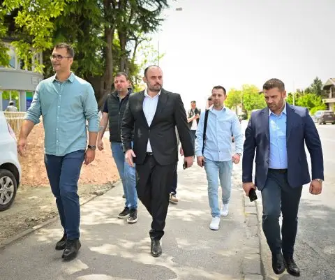 Акција во Скопје – почна реконструкција на пешачките патеки во метрополата