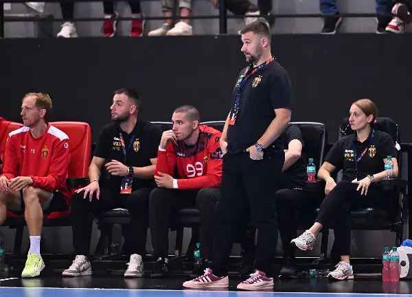 Чупиќ: Беше тешко со ограничен состав