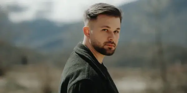 „Рингишпил“ – нова емотивна балада на Дамјан Стоименовски