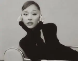 По двегодишна музичка пауза, Аријана Гранде се враќа со нов албум и открива шокантни информации за претстојната турнеја