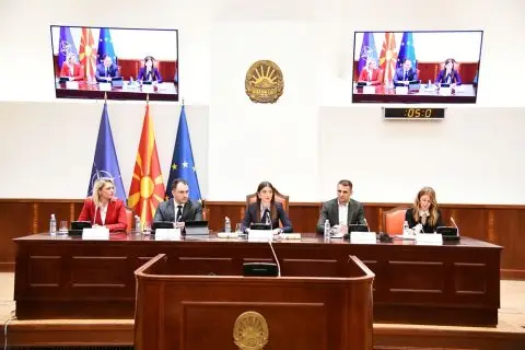 ФОКУС НА МЕНТАЛНОТО ЗДРАВЈЕ: Дебата за улогата на социјалните мрежи кај младите