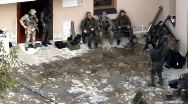 ПРЕСУДИ ЗА НАПАДОТ ВО БАЊСКА: Спасојевиќ и Толиќ добија доживотен затвор, а Максимовиќ е осуден на 30 години