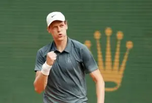 Синер за првпат во кариерата во се пласораше во полуфиналето во Мадрид