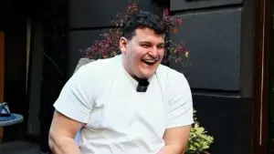 ВИДЕОИНТЕРВЈУ | Горан Винчиќ: Тој ваш Сашко Коцев можеби е згоден, ама јас со мојата крупна појава би го сокрил