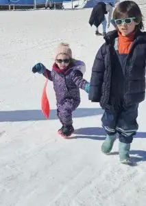 БАБА Марта полуде ,иако е крај на април, на Златибор врне снег