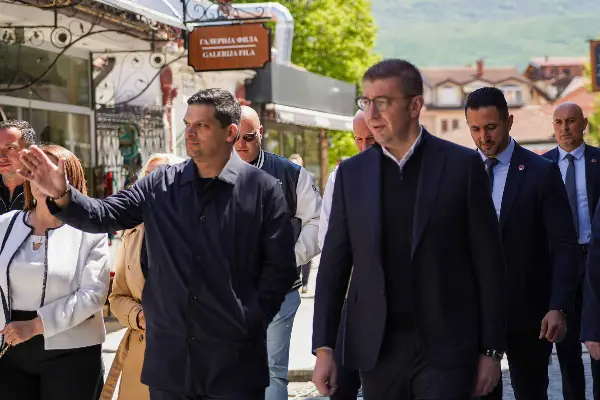 Мицкоски: Започна изградбата на катна гаража, а се реализираат и други проекти за охриѓани