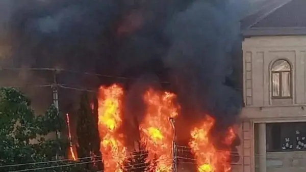 АНБ: Луѓето што се обидоа да ја опожарат синагогата во Скопје поврзани со Исламска држава