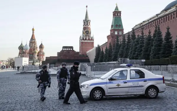 Украински дрон погоди станбена зграда во Москва