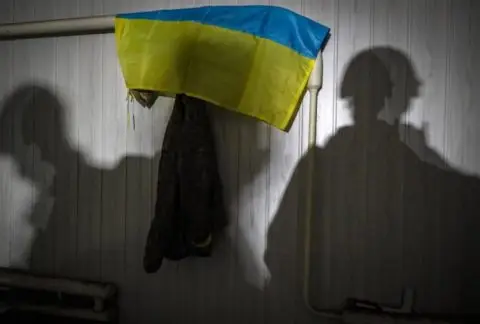 Четири лица загинаа во централниот украински регион Полтава пред прекинот на огнот