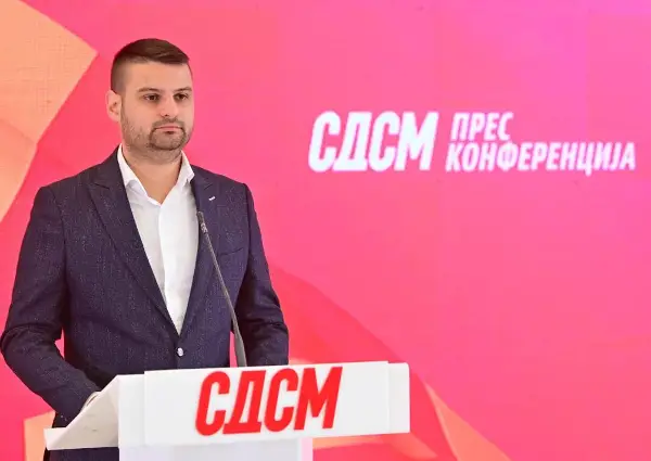 СДСМ: Мицкоски брза на избори од страв од истрагите што доаѓаат по падот на Орбан