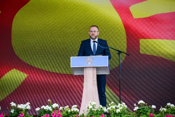 Тошковски за денот на македонската полиција: Модернизација, реформи и бескомпромисна борба против криминалот, градиме модерна и професионална европска полиција
