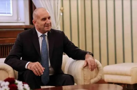 Мицкоски го покани Радев да ја посети земјава