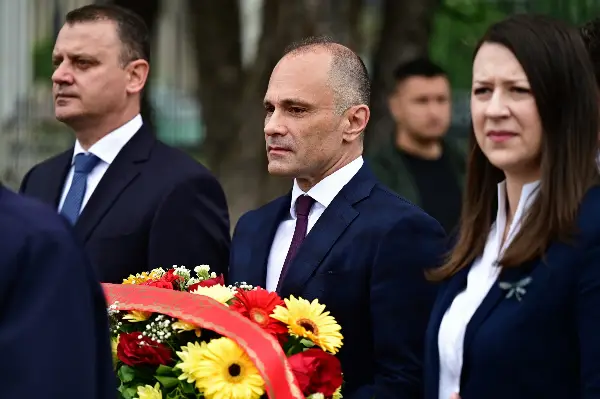 Филипче: Организираната криминална група на Мицкоски ја држи државата изолирана од Европа