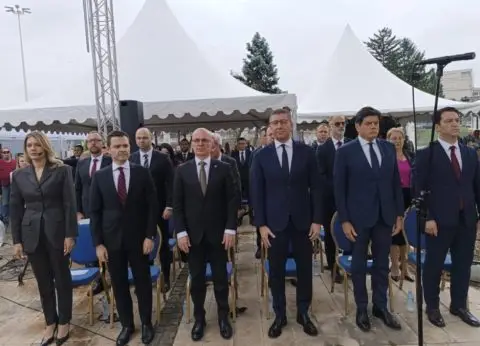 Мицкоски: Не смееме да дозволиме подвигот на загинатите борци да биде заборавен или релативизиран