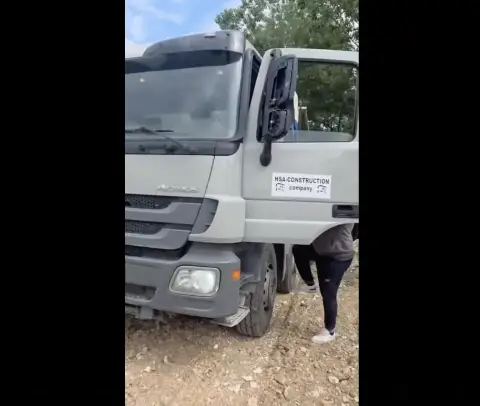 (ВИДЕО) Митески спречи нелегално истурање градежен шут во Ново Лисиче