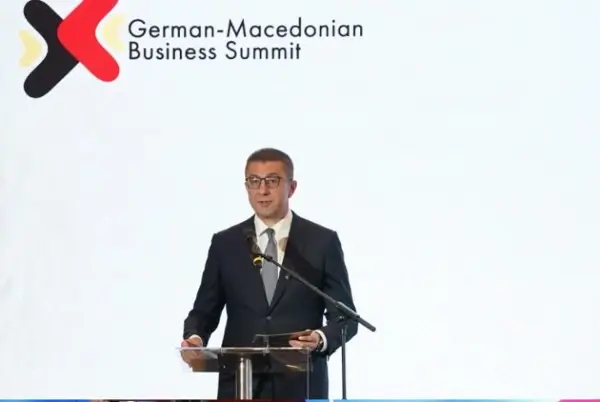Мицкоски од Германско-македонскиот бизнис самит: Иднината не ја чекаме – ја создаваме со знаење, технологија и партнерство
