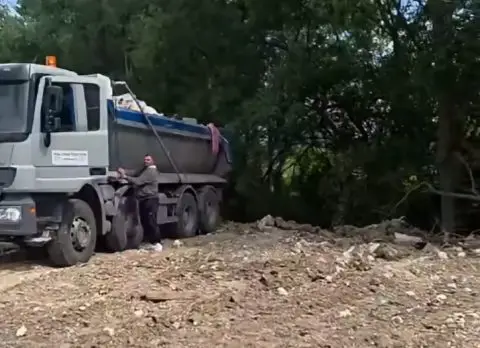 Нема толеранција: Казна од 20.000 евра за незаконско фрлање на отпад