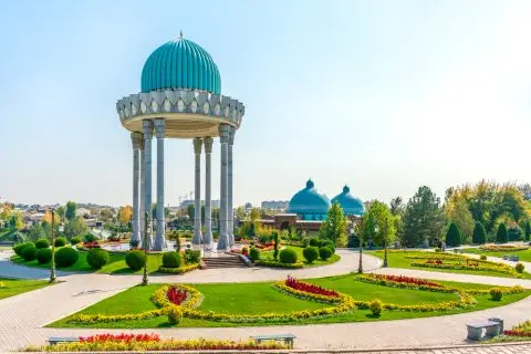 Дали ова е најевтината земја во светот? „Со 80 евра си милионер“