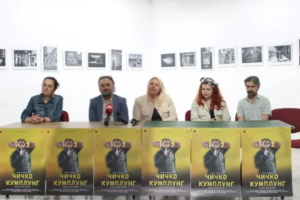 Театар Куманово утре премиерно ќе ја изведе „Чичко Кумплунг“ (ВИДЕО)