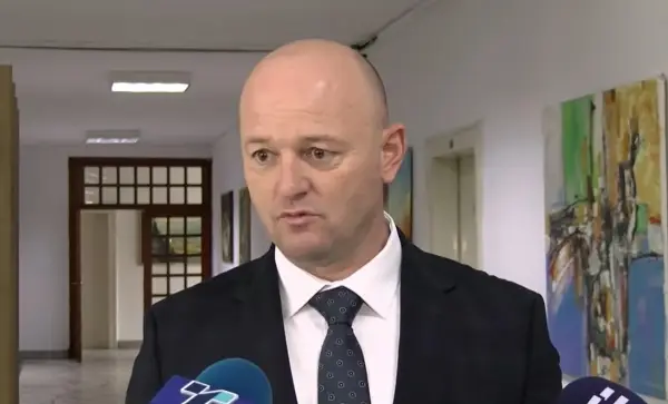 Абази негира влијание врз обвинителите по запирањето на случајот ТЕЦ Неготино