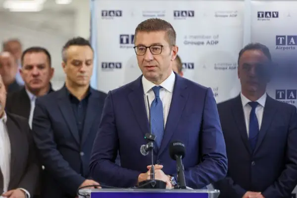 Мицкоски: Градоначалникот на Карпош е на боледување, политички глодари се ситат на здравствената состојба на Лукровски