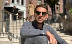 ФОТО | Голема причина за славење кај Билбилов, музичарот има за честење