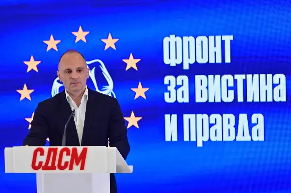 Филипче: Доста е со лагите и лицемерието – во владата врие од бугарски пасоши