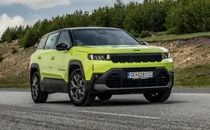 ТЕСТ: Jeep Compass 1.2 e-Hybrid AT Altitude – Поинаков, но и понатаму Jeep!