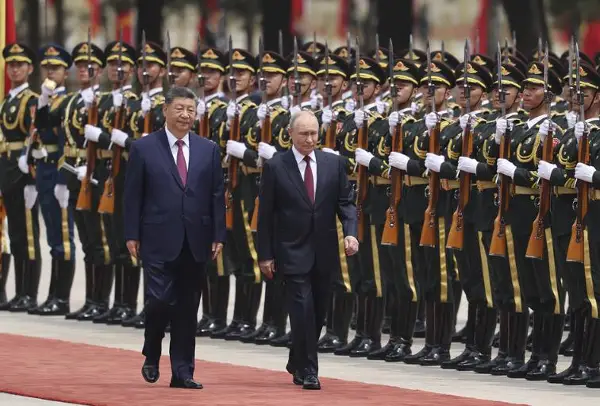 Си Џинпинг и Владимир Путин се сретнаа во Пекинг помалку од една недела по посетата на Трамп