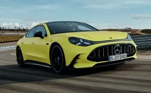 ПРЕМИЕРА: Mercedes-AMG GT 4-Door Coupe има три електромотори, до 1169 коњски сили и звучи како V8!