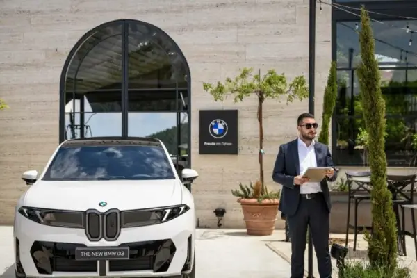 Новиот BMW iX3 пристигна во Македонија како најава за новата електрична ера