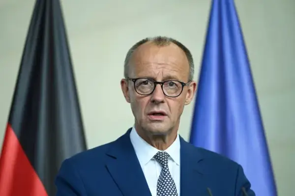 Мерц предлага „придружно членство“ за Украина во ЕУ