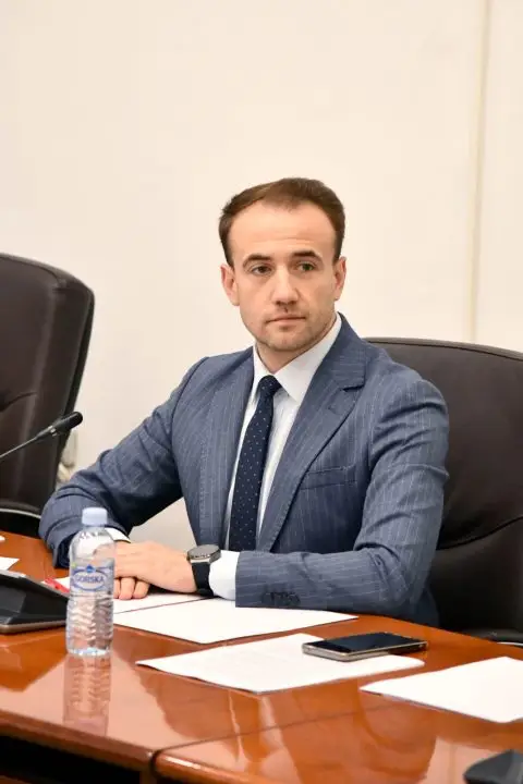 Стојаноски: СДСМ избега од дебата за заемот, немаат аргументи