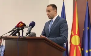 СДСМ бега од дебатата за заемот затоа што нема аргументи, вели Стојаноски