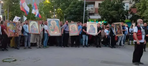 Литија со појасот на пресвета Богородица во Белград