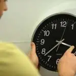 Претставничкиот дом ја поддржа идејата за укинување на поместувањето на часовниците во САД