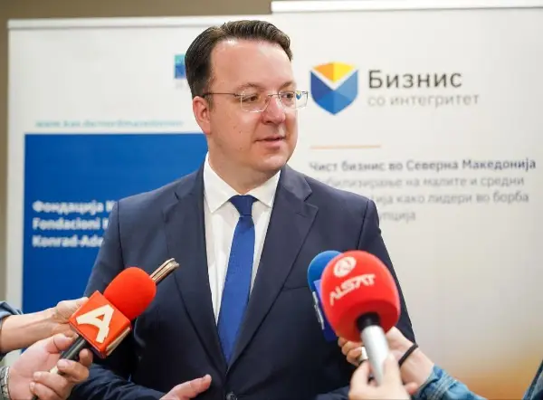 Николоски: Со законски измени стимулираме изградба на дата центри во Македонија