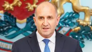 Радев го брани ставот на Бугарија да не го поддржи судот за Украина