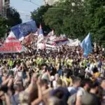 На повик на студентите во блокада илјадници на протестот во Белград